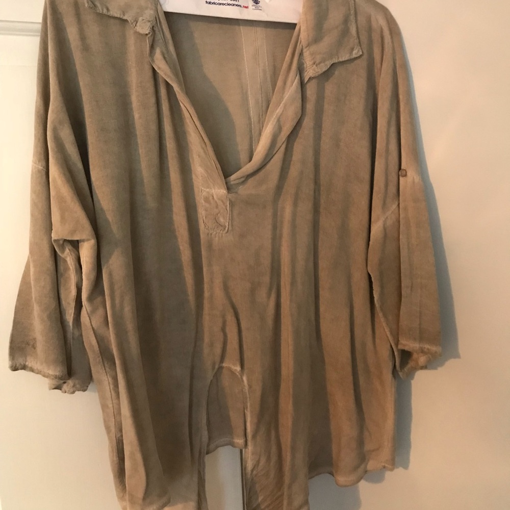 Brandy Melville grey tie in front blouse